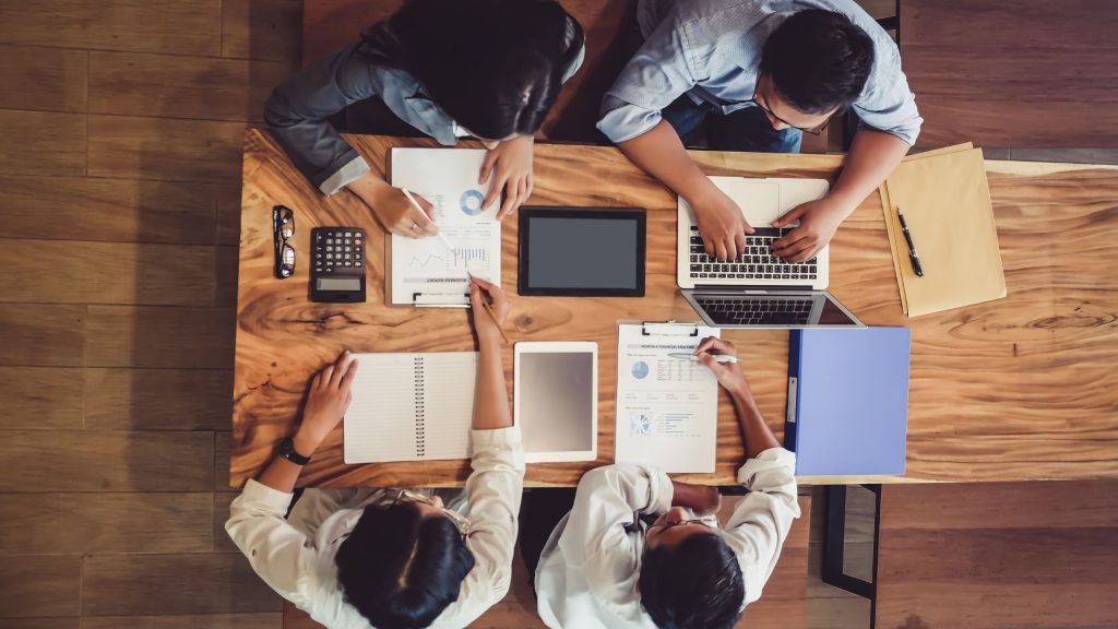 cfo interno vs cfo externo
